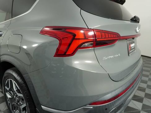 Used 2022 Hyundai Santa Fe Limited FWD image 12