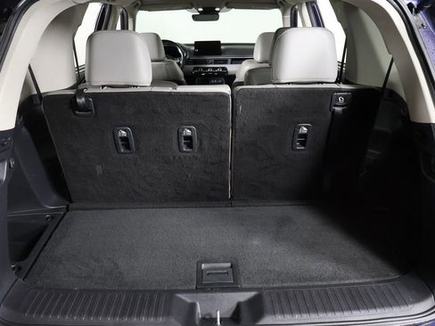 Used 2023 Honda Pilot Touring image 21