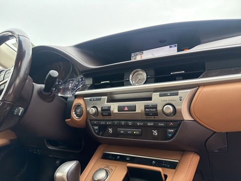 Used 2016 Lexus ES 350 image 24