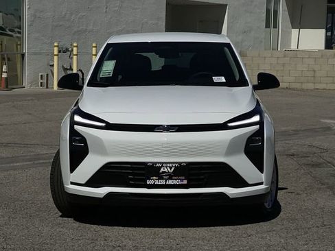 New 2027 Chevrolet Bolt LT w/ Comfort Package FWD image 10