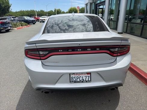 Used 2020 Dodge Charger GT RWD image 3