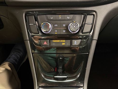 Used 2018 Buick Encore Preferred FWD image 27