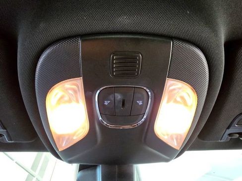 Certified 2024 Jeep Compass Latitude image 18