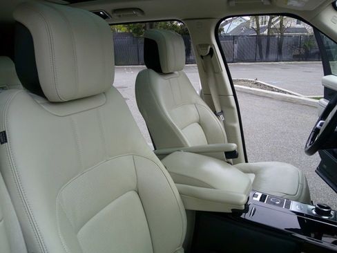 Used 2021 Land Rover Range Rover Westminster Edition image 42