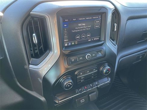 Used 2020 Chevrolet Silverado 1500 Custom w/ Custom Value Package image 25