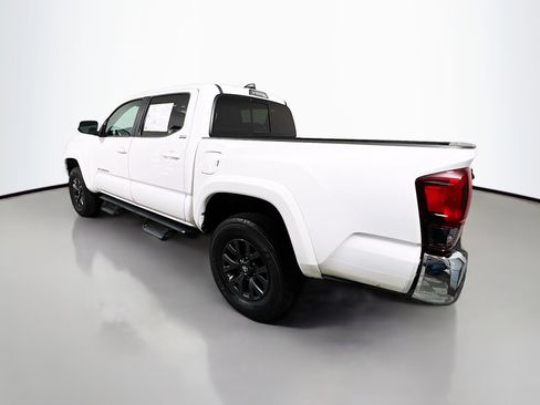 Used 2023 Toyota Tacoma SR5 image 8