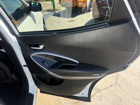 Used 2015 Hyundai Santa Fe Sport 2.0T FWD image 19