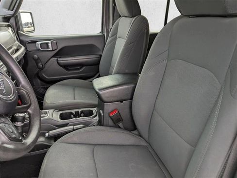 Used 2021 Jeep Wrangler Unlimited Sport image 22