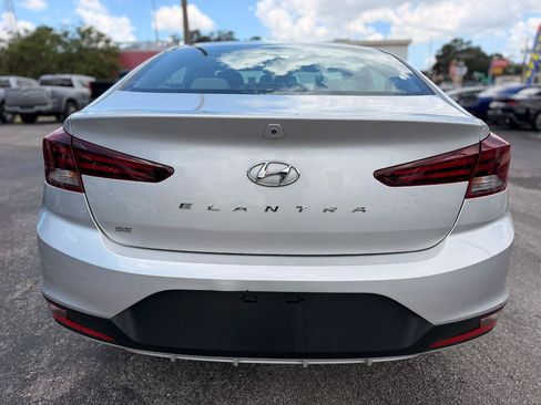 Used 2020 Hyundai Elantra SE w/ Cargo Package (C1) FWD image 8