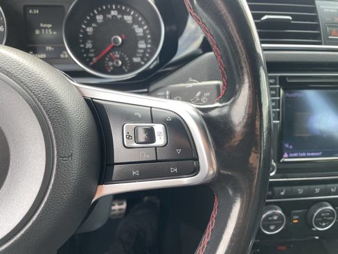 Used 2016 Volkswagen Jetta GLI SEL image 25