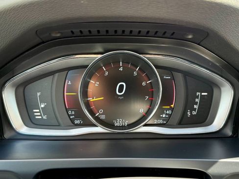 Used 2016 Volvo S60 T5 Premier image 24