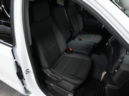 New 2026 GMC Sierra 1500 Elevation image 15