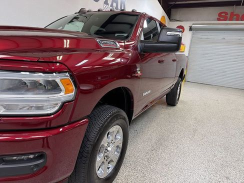 Used 2024 RAM 2500 Big Horn w/ Level 2 Equipment Group AWD/4WD image 10