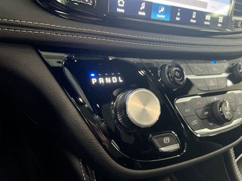 New 2026 Chrysler Pacifica Limited image 18