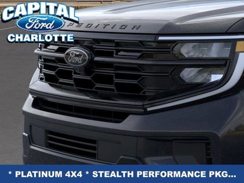 New 2025 Ford Expedition Max Platinum w/ Stealth Performance Package image 17