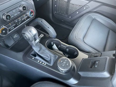 New 2026 Ford Bronco Badlands AWD/4WD image 14