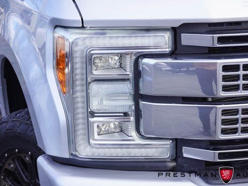 Used 2017 Ford F250 Platinum w/ Platinum Ultimate Package image 16