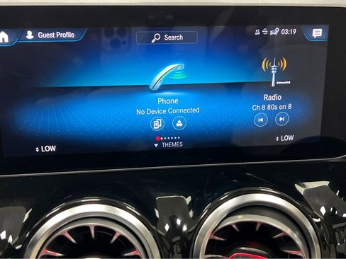 Used 2021 Mercedes-Benz GLA 250 4MATIC image 15