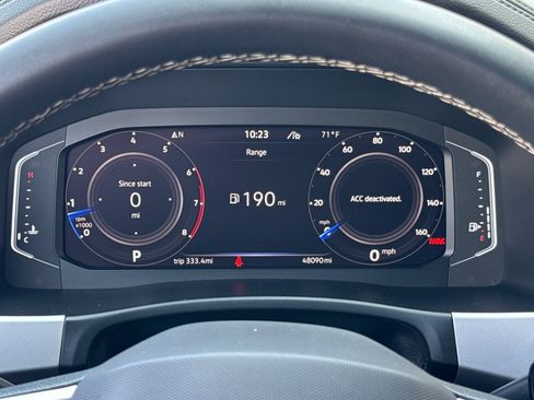 Used 2022 Volkswagen Atlas Cross Sport SE image 24