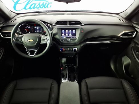 Used 2023 Chevrolet TrailBlazer ACTIV FWD image 13