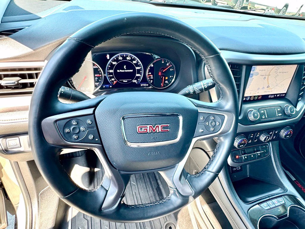 Used 2023 GMC Acadia AT4 w/ Technology Package AWD/4WD image 34