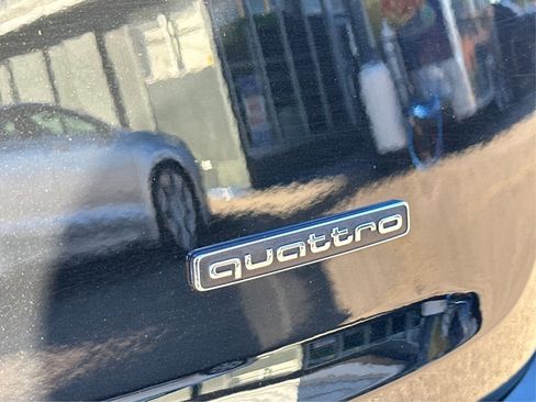 Used 2022 Audi Q7 2.0T Premium image 26