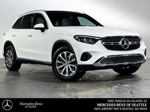 Certified 2025 Mercedes-Benz GLC 300 4MATIC image 1