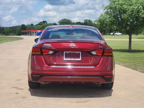 Used 2023 Nissan Altima 2.5 SV FWD image 8