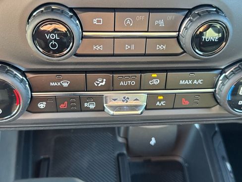 New 2026 Ford Bronco Outer Banks AWD/4WD image 21