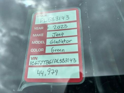 Used 2023 Jeep Gladiator Rubicon w/ Trailer Tow Package image 10