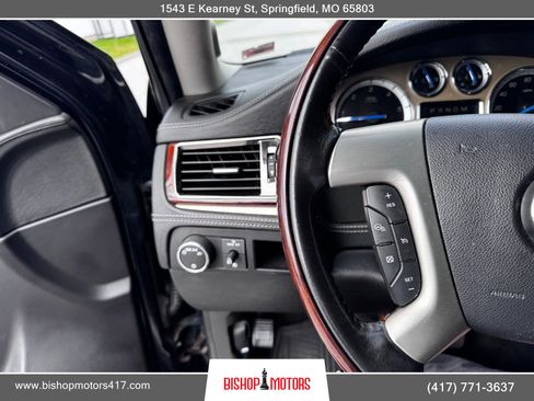 Used 2012 Cadillac Escalade Platinum image 31