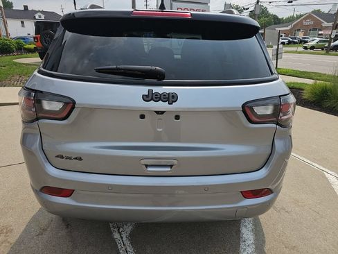 Certified 2023 Jeep Compass High Altitude AWD/4WD image 13