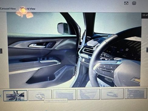 Used 2024 Chevrolet Traverse LT w/ LPO, Floor Liner Package FWD image 27