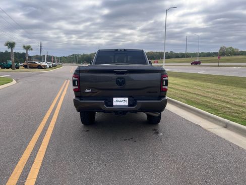 Used 2022 RAM 2500 Limited AWD/4WD image 6