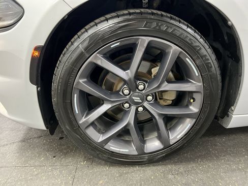 Used 2021 Dodge Charger SXT w/ Blacktop Package image 98