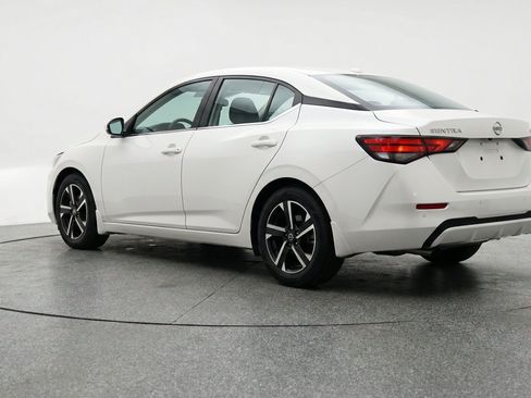 Used 2025 Nissan Sentra SV FWD image 6