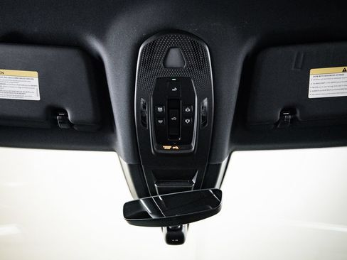 Used 2024 Porsche Cayenne S AWD/4WD image 20