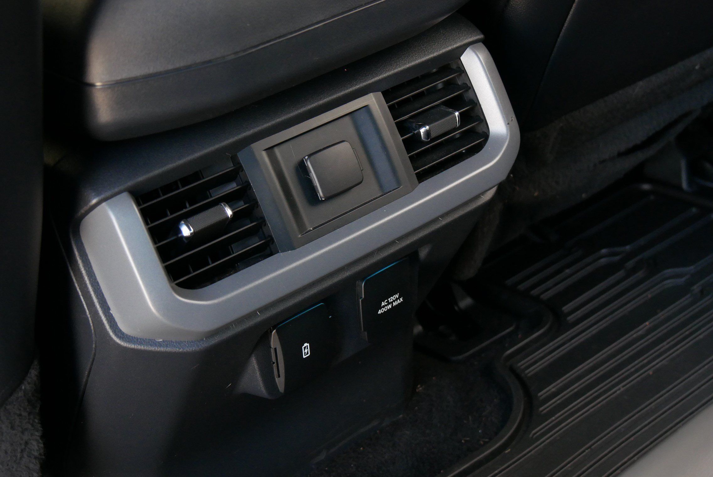 Used 2024 Ford F150 Lariat w/ FX4 Off-Road Package AWD/4WD image 30