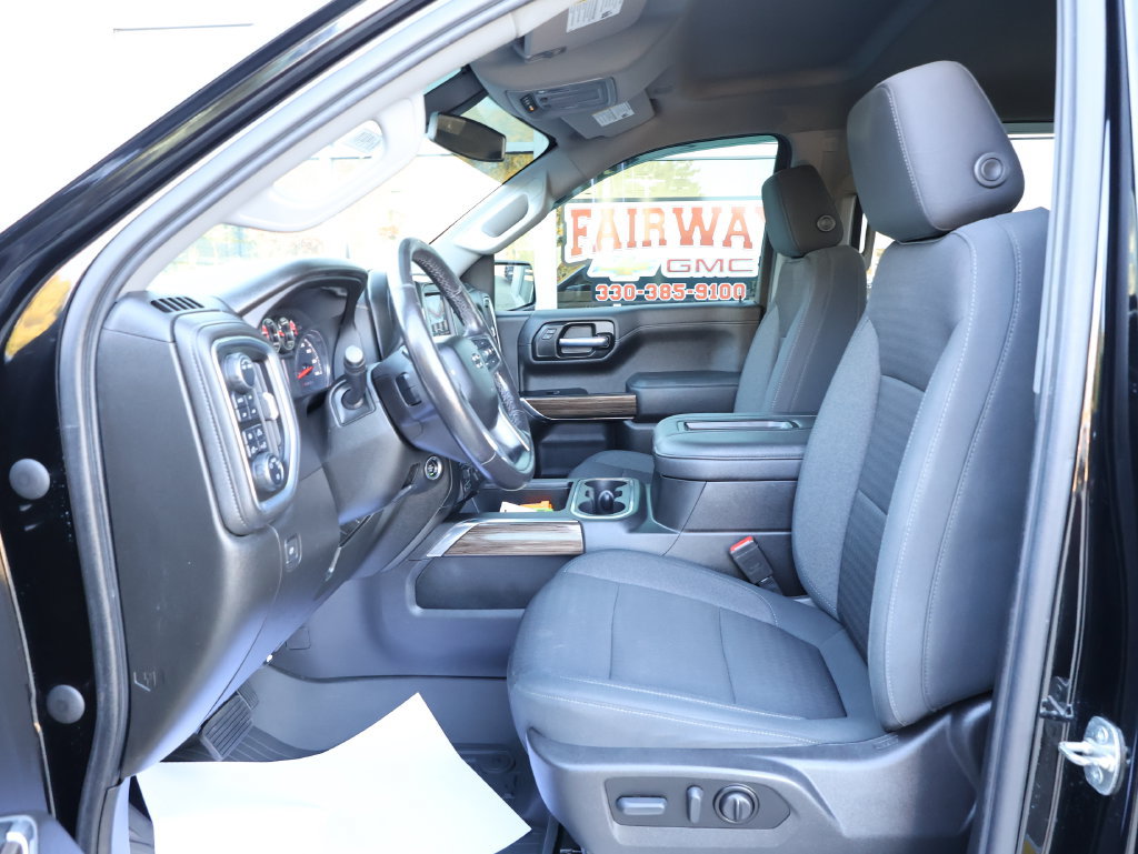 Used 2022 Chevrolet Silverado 1500 RST AWD/4WD image 13