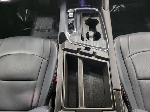 Used 2024 Buick Enclave Essence w/ Trailering Package, 5000 lbs. image 18