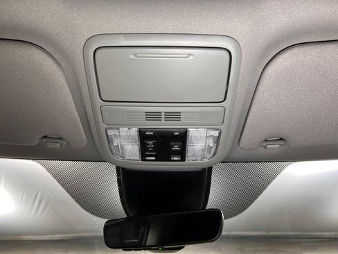 Used 2024 Honda Odyssey EX-L image 15