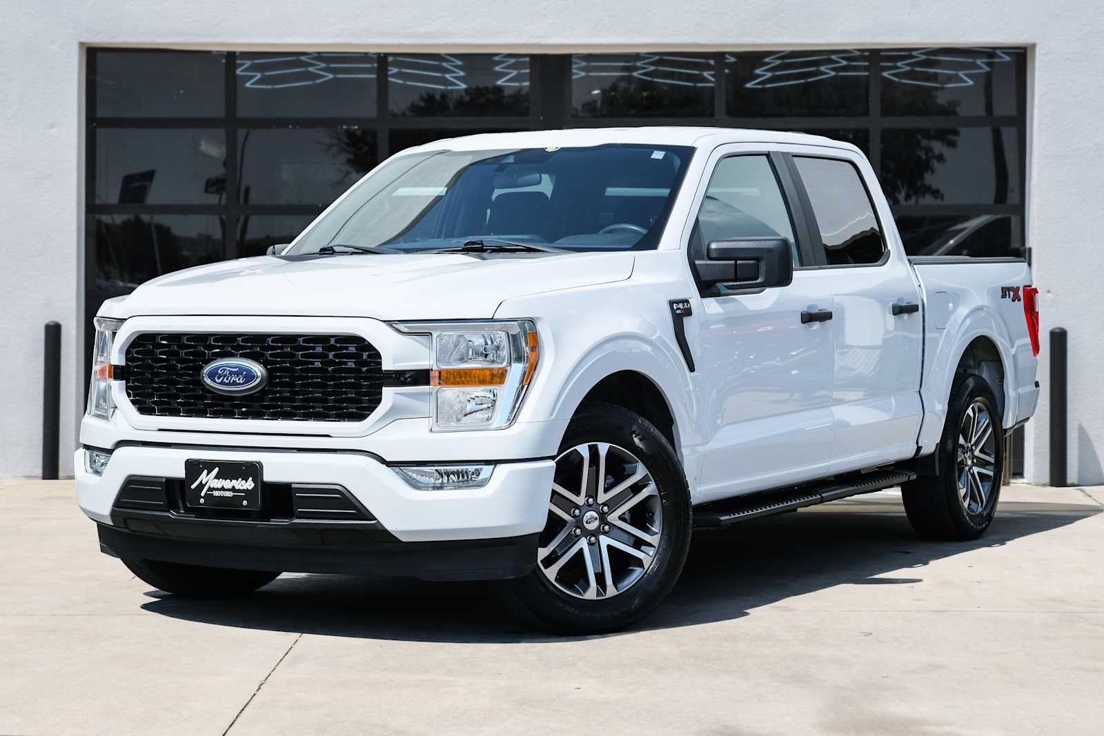 Used 2021 Ford F150 XL w/ STX Appearance Package RWD image 1