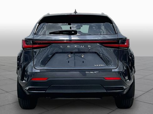 Used 2024 Lexus NX 250 FWD image 5