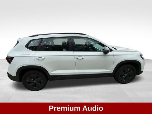 Used 2025 Volkswagen Taos S FWD image 7
