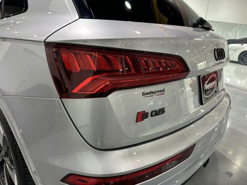 Used 2019 Audi SQ5 Prestige w/ Prestige Package AWD/4WD image 36