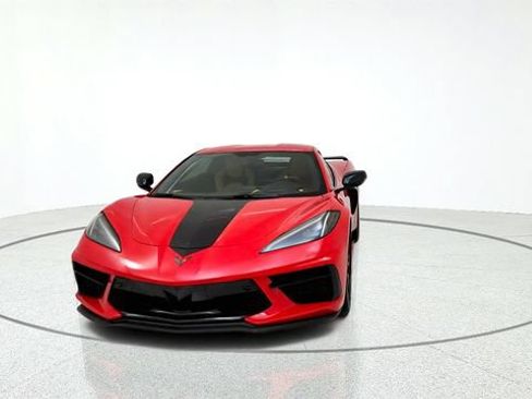 Used 2023 Chevrolet Corvette Stingray Premium Cpe w/ Z51 Performance Package RWD image 3