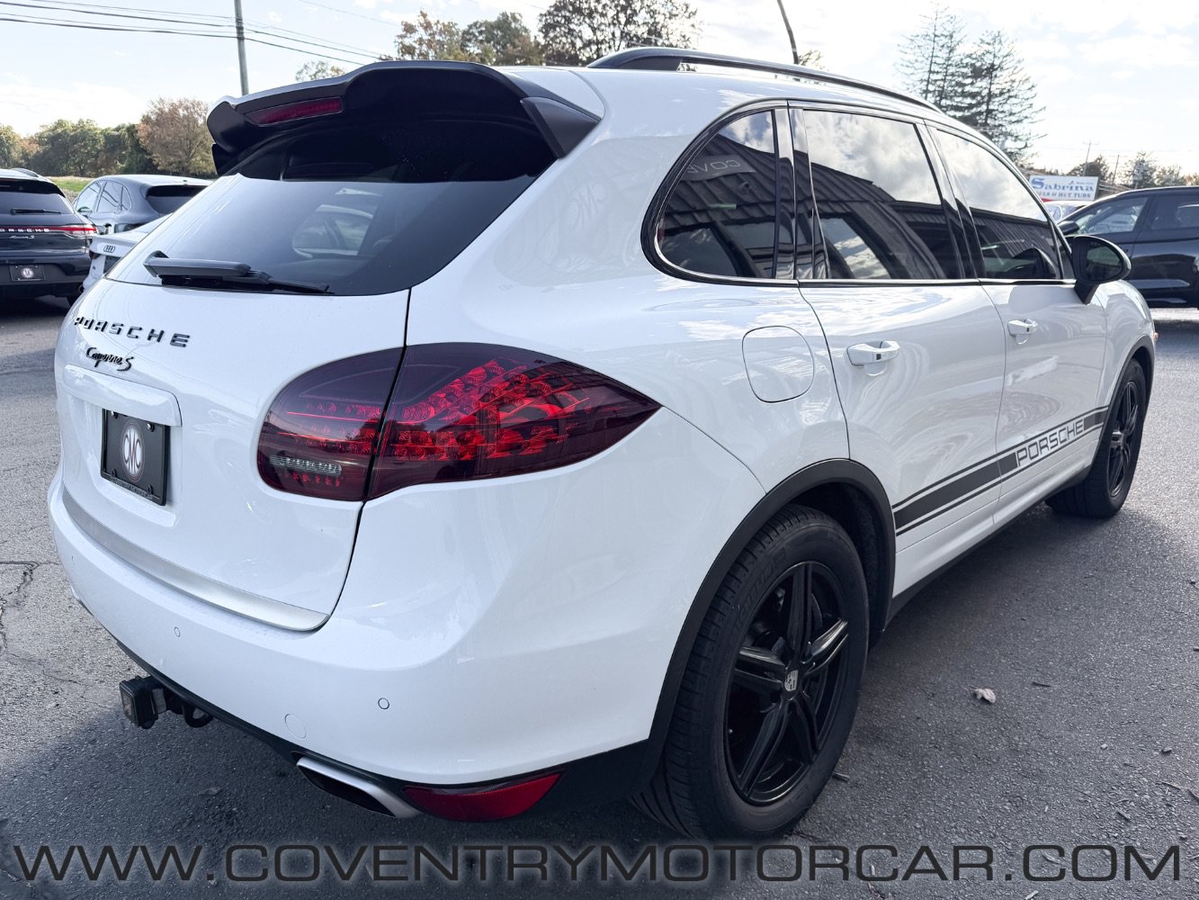 Used 2014 Porsche Cayenne S AWD/4WD image 5