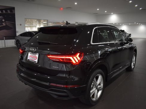 Used 2023 Audi Q3 2.0T Premium Plus w/ Premium Plus Package AWD/4WD image 6