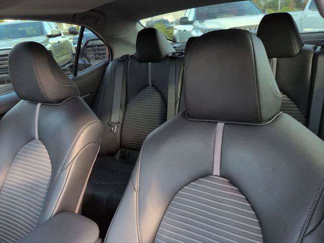 Certified 2024 Toyota Camry SE FWD image 8