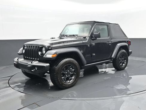 Used 2023 Jeep Wrangler Sport AWD/4WD image 2